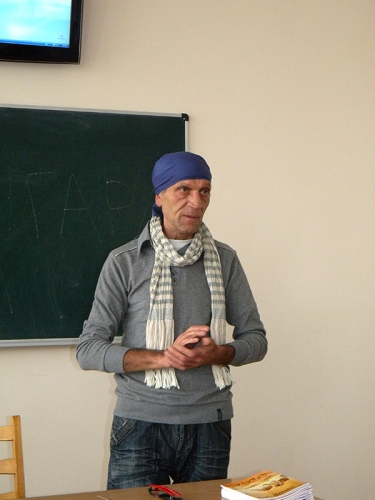 112.JPG