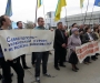 Пикетчики выступили против Харьковских соглашений
