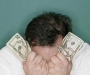 Зарплаты украинцев упали на 12,6%
