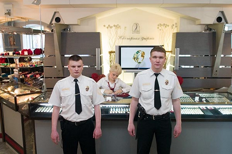 охрана магазина от фирмы TopGuard